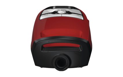 Miele-Blizzard-CX1-Red-Lifestyle front view without attachments
